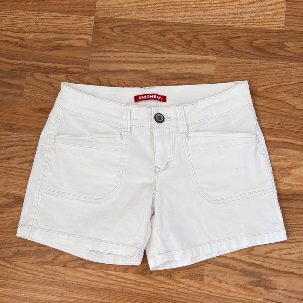 UNIONBAY White Jean Shorts Classic Summer Style
